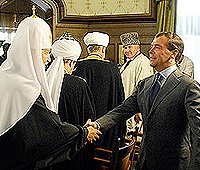 Обращение Святейшего Патриарха Кирилла и лидеров традиционных религий России к Президенту РФ по вопросу преподавания в средних учебных заведениях основ религиозной культуры